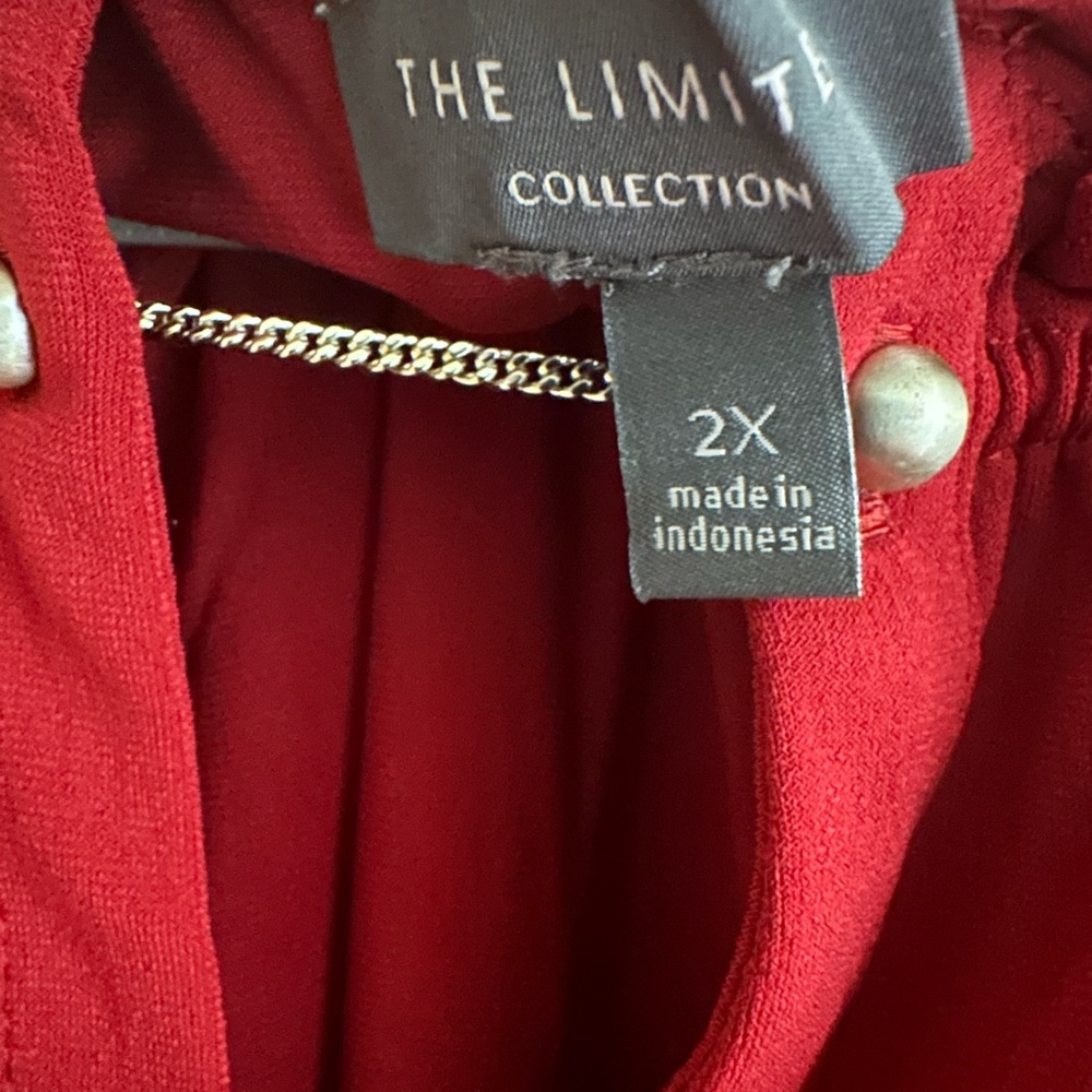 Red top - Picture 2 of 2